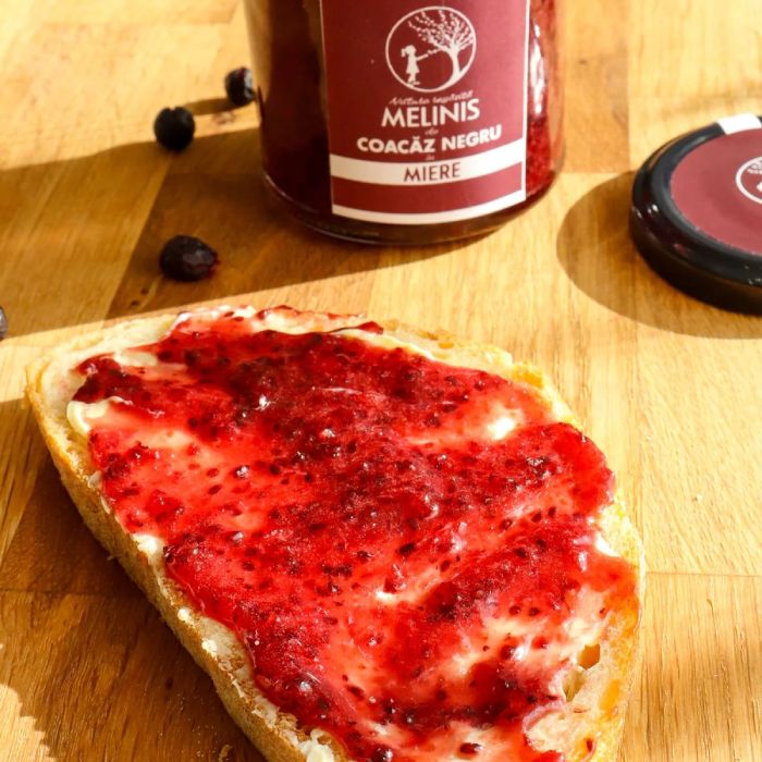 melinis de coacaz negru in miere athos food and beauty melinis de coacaz negru in miere athos food and beauty